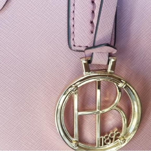 Henri Bendel - Picture 3 of 4